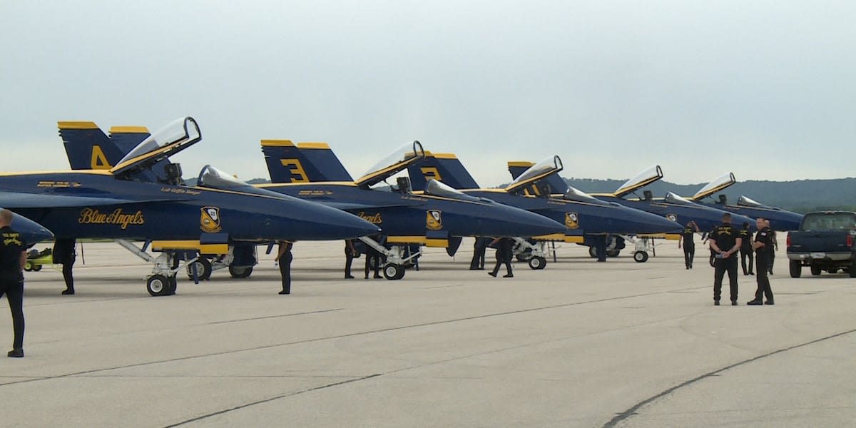 Blue Angels prepare for Deke Slayton Airfest in La Crosse