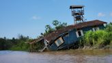 'Terras caídas': erosão avança e ribeirinhos abandonam casas no litoral do Amapá