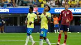 Copa America: le Brésil commence par un triste nul sous les yeux de Neymar