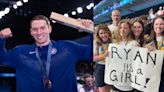 'It's A Girl': USA Swimmer Ryan Murphy's Wife Informs Him Through Placard After Bronze Medal Win At Paris...
