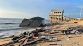Mais uma casa de praia na Carolina do Norte caiu no oceano. Outras poderão seguir-se