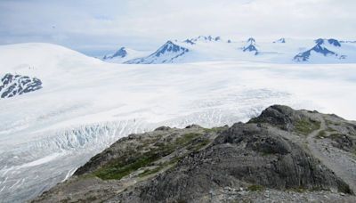 Glaciares de Alaska podrían llegar a punto de deshielo irreversible antes de lo previsto: estudio