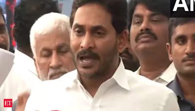 Democracy limping in Andhra Pradesh, says YSRCP chief Jagan Mohan in Delhi on dharna, attacks TDP government