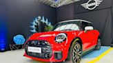 El nuevo MINI Cooper 3 puertas ya está en Chile - La Tercera