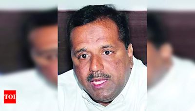 Speaker Khader intervenes, stranded passengers get relief | Mangaluru News - Times of India
