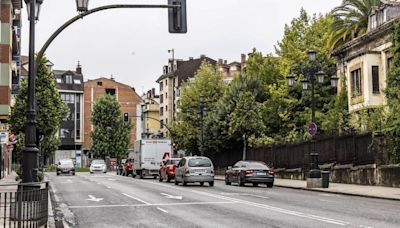 Herido grave un motorista tras sufrir un accidente en Oviedo