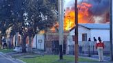 Voraz incendio arrasó con una casa en Tolosa - Diario Hoy En la noticia