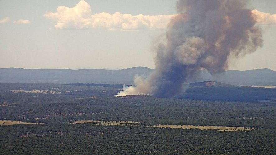 Bravo Fire grows to 1,400 acres, prompts possible evacuations west of Flagstaff