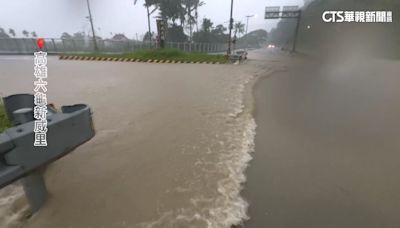 凱米發威！ 高雄六龜多處泥流 道路淹水險象環生