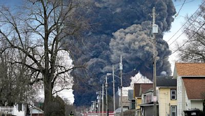 Norfolk Southern said ahead of the NTSB hearing that railroads will examine vent and burn decisions