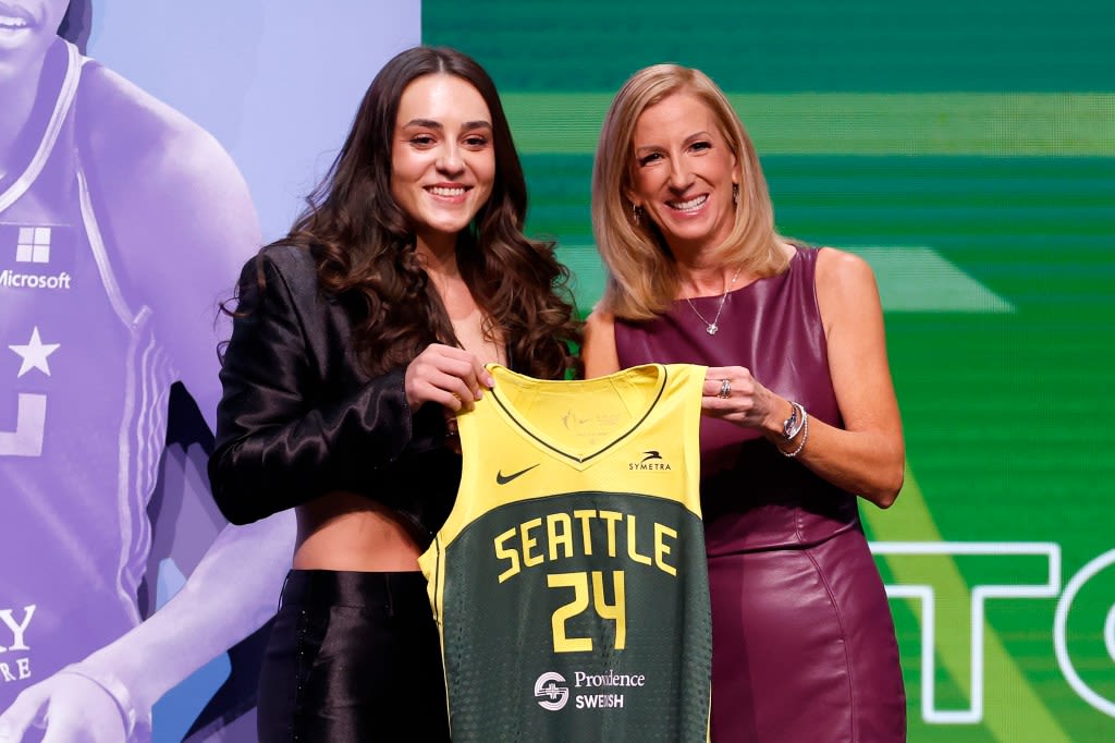 Former UConn star Nika Muhl finally set to make WNBA debut after visa issue