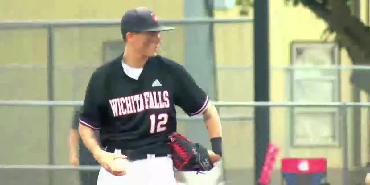 WFHS vs Decatur - HS baseball playoffs