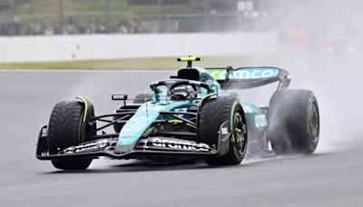 Fernando Alonso saca el mejor truco del Aston Martin para dominar el caos de Slverstone