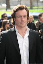 Toby Stephens