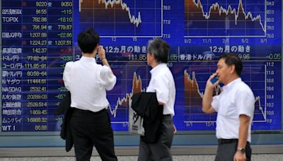 Japanese stock market sees record highs, beating March as U.S. dollar drops in Tokyo