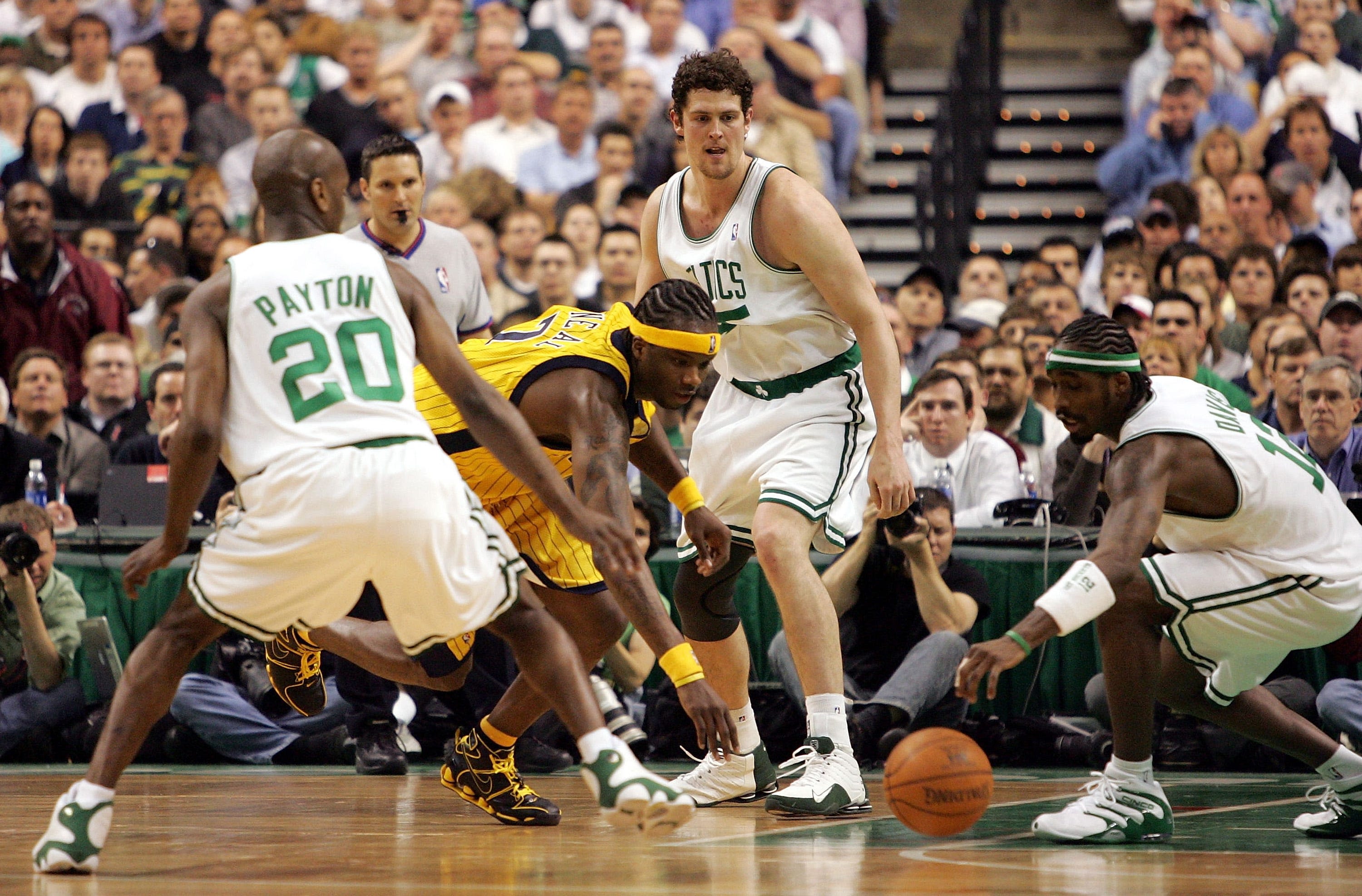 Which Boston Celtics alum is the NBA's biggest career earner from Columbia, South Carolina?