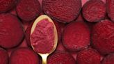 【食力】天然食用色素再革新！科學家利用酵母菌發酵 高效率永續生產天然紅甜菜色素