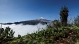 After 89 days, Colombia lowers activity alert at Nevado del Ruiz volcano