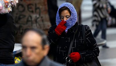 Activan Código Azul por bajas temperaturas desde la Región de Valparaíso a Biobío - La Tercera