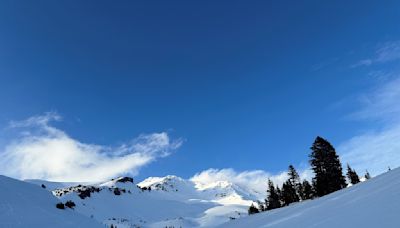 Climbers rescued from Mount Shasta after surviving avalanche