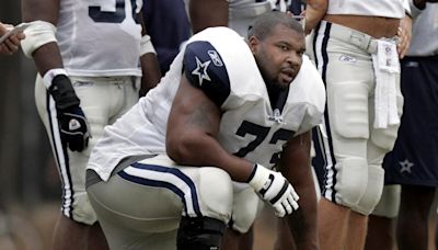 Larry Allen, Hall of Fame lineman for the Cowboys, dies at 52