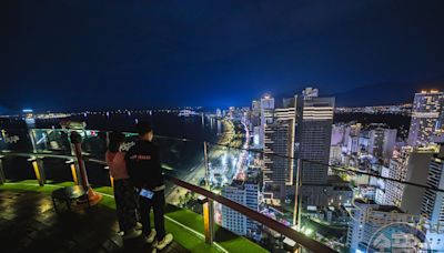 【越南芽莊3】夜生活必做三件事！最美360度高空觀景台、超刺激火舞沙灘酒吧、熱石精油按摩
