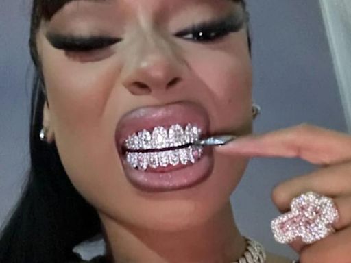 September's Top 5 Jewelry Purchases, From Yeat’s 'Lyfestyle' Pendant to Megan Thee Stallion’s Grills