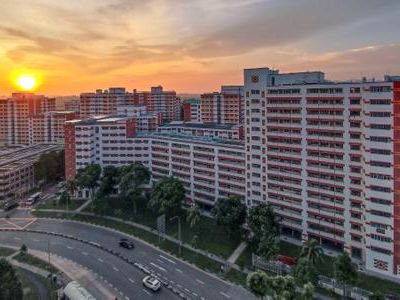 Affordable 4-Room and 5-Room HDB Homes in Estates With Million-Dollar Flats (2024)