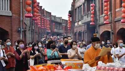 宜蘭傳藝15日將重現沿街普渡拜拜場景 12尺高「鬼王」坐鎮中元渡化眾生