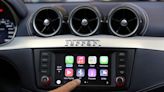 Apple eyes fuel purchases from dashboard as it revs up car software