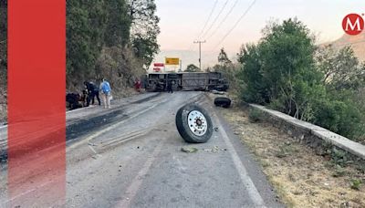 Entregan los 18 cuerpos de peregrinos accidentados en Malinalco a familiares de Guanajuato