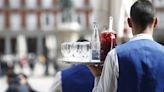 “No todo el mundo puede ser camarero”: los profesionales de bares y restaurantes se sinceran sobre su trabajo