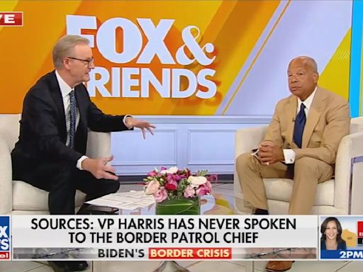 Jeh Johnson corrects Steve Doocy's attempt to label Kamala Harris the 'border czar'