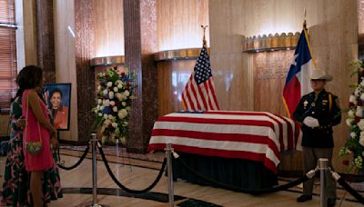 Así avanza el último adiós de la congresista Sheila Jackson Lee en el ayuntamiento de Houston