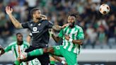 0-1. Ayoze sitúa líder del grupo al Betis en un partido sin brillo y con Abde determinante