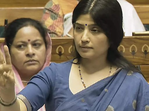 Stray cattle turned entire country into 'chowkidars': Dimple Yadav