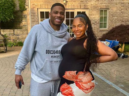 Ashanti Calls Pregnancy the 'Greatest Feeling Ever' in Maternity Photos After Marriage to Nelly Confirmed