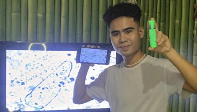 ‘Penroscope’: Negros Occidental student turns trash into pen-sized digital microscope