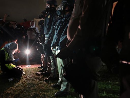 'Unacceptable': Why it took hours for police to quell attack at UCLA pro-Palestinian camp