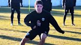 Quién es Mateo Apolonio, el jugador de Riestra que puede ser el más joven en debutar en la primera división del fútbol argentino