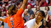 Indiana women's basketball puts away Illinois in final minutes of 77-71 win