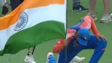 'True Patriot' Rohit Sharma actually does the 'LEHRA DO TIRANGA'