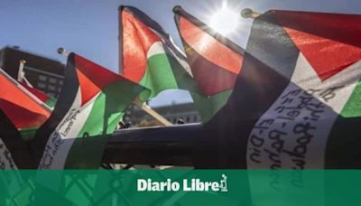 Los estudiantes propalestinos prolongan su acampada en la universidad suiza de Lausana