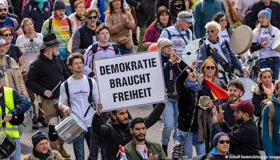 Grieta violenta en Alemania: Diputado ultraderechista agredido