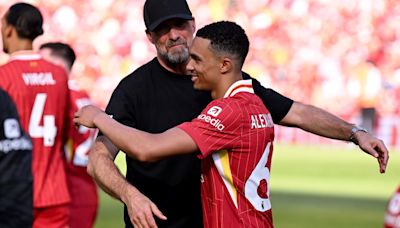 Alexander-Arnold gives answer on Klopp's chances of becoming England manager