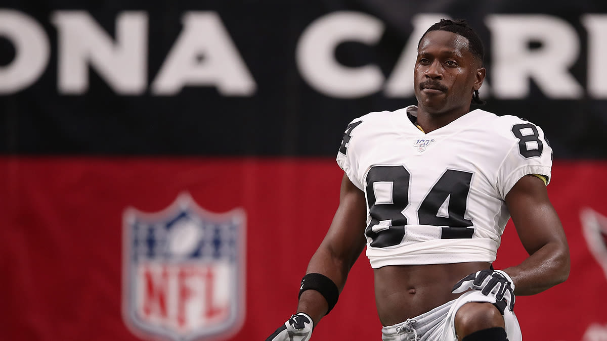 Antonio Brown Trolls Raiders With Retirement Announcement