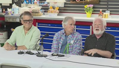 ‘Happy Days’ actors take center stage at Iola Car Show 50 years after beloved sitcom’s debut
