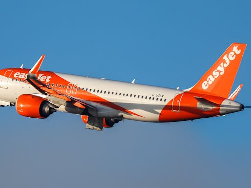 Mid-air drama as easyJet plane 'with 100s on board' turns back to UK airport