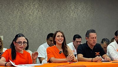Karla Espinoza va por aumentos salariales para las y los policías de Aguascalientes