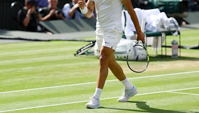 Dominant Alcaraz blows away Djokovic to retain Wimbledon title